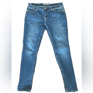 Vivi Diva Size 16 / 33 boot cut denim blue jeans with rhinestone pockets